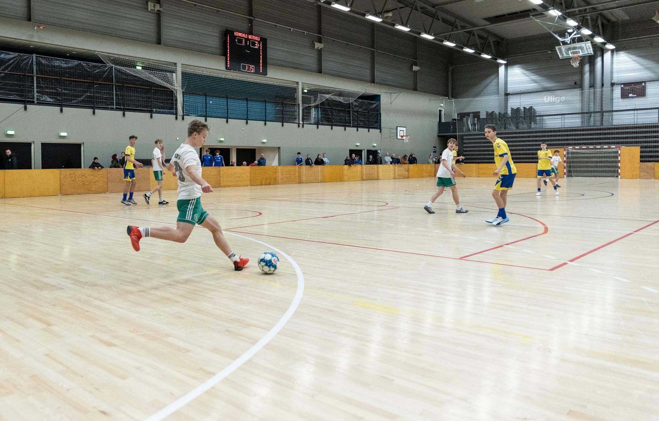Hal C, Sport, Fodbold