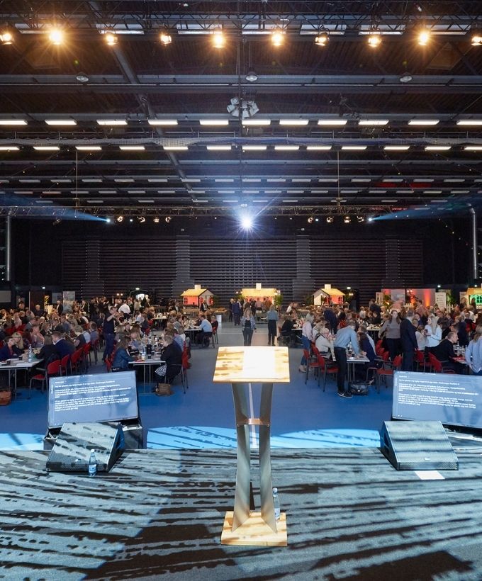 Hal D - kick-off og firmafest