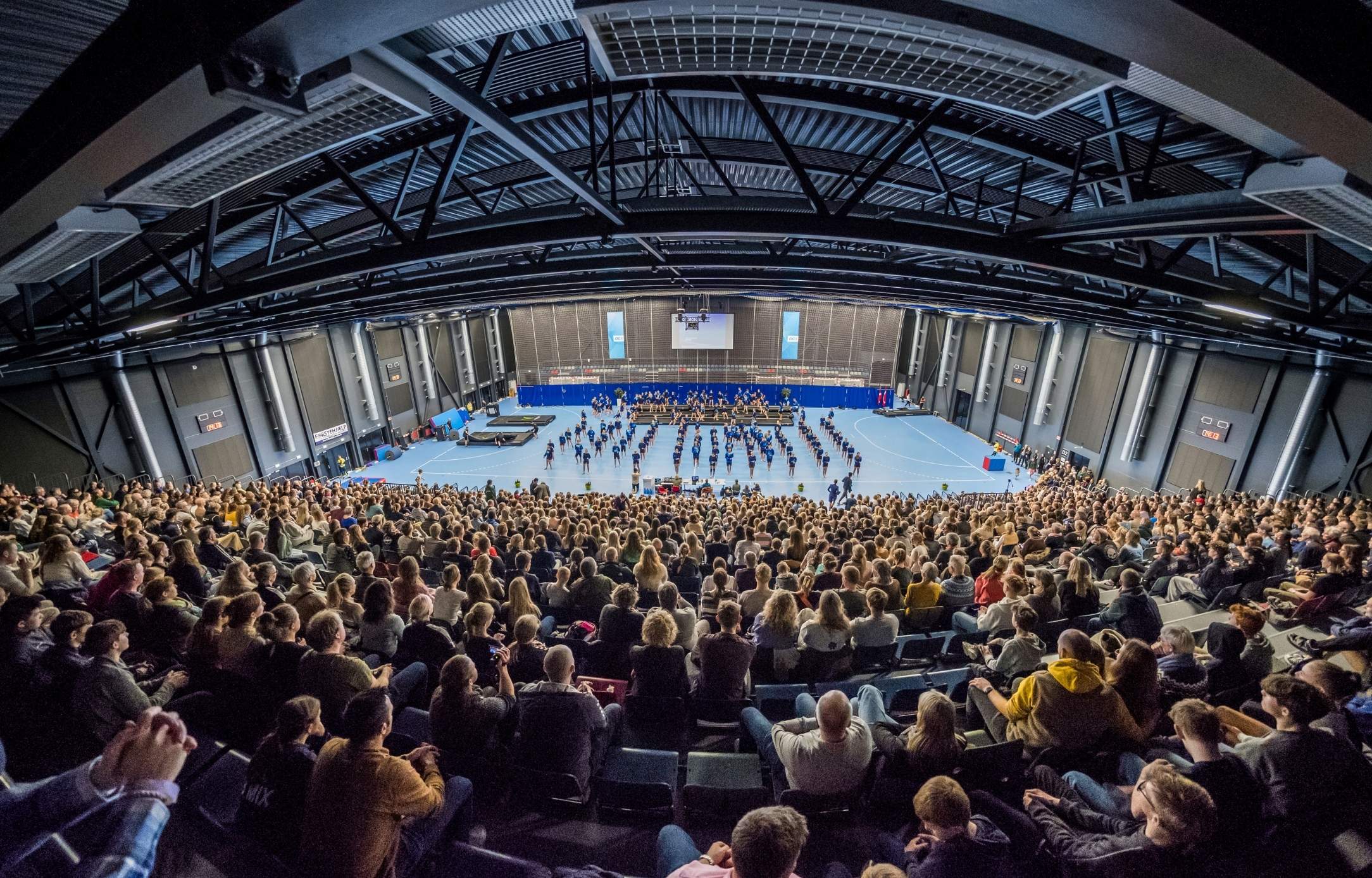 Hal D, sport, gymnastikopvisning, tribune