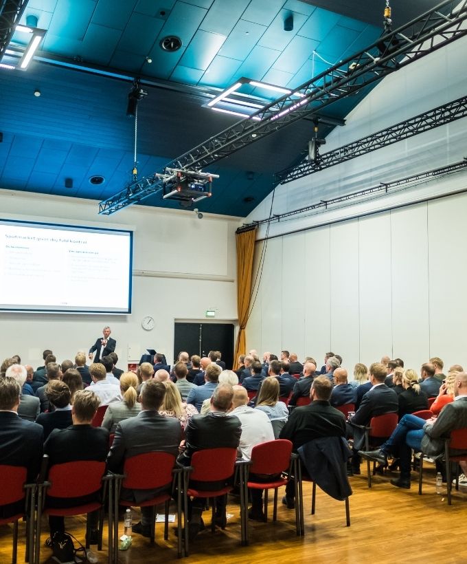 Sal A2, biografopstilling, møder og konferencer