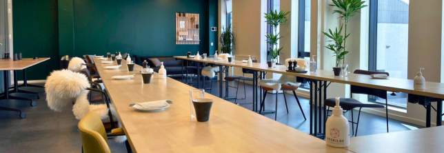 Lovise er et flot og rummeligt mødelokale med plads til 20-40 personer